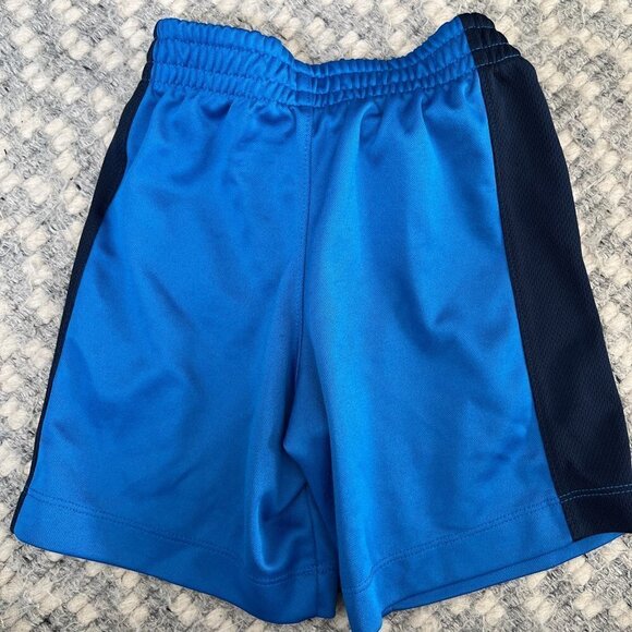 𝅺boys Nike Athletic Shorts Blue Size 4 - Picture 4 of 4